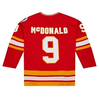 Maillot de joueur la ligne bleue 1988/89 Mitchell & Ness Lanny McDonald des Flames Calgary, rouge, pour hommes
