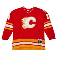 Maillot de joueur la ligne bleue Mitchell & Ness Theoren Fleury rouge des Flames Calgary 1988/89 pour hommes