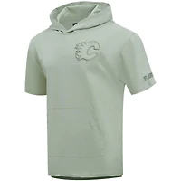 Men's Pro Standard Green Calgary Flames Neutral Short Sleeve Pullover Hoodie