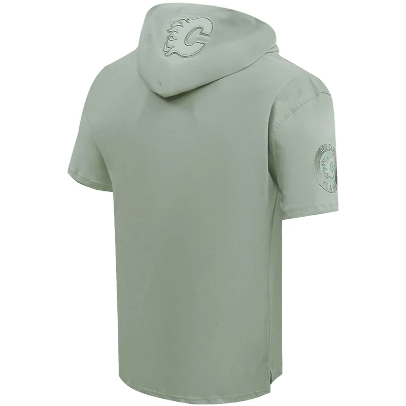 Men's Pro Standard Green Calgary Flames Neutral Short Sleeve Pullover Hoodie