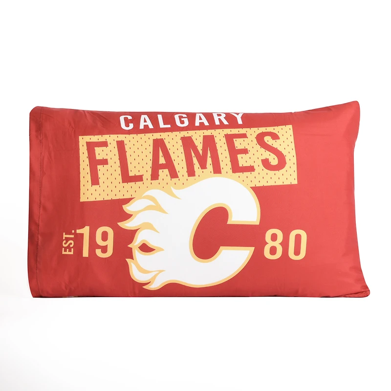 Ensemble de deux taies d'oreiller orange des Flames de Calgary (20 po x 30 po)
