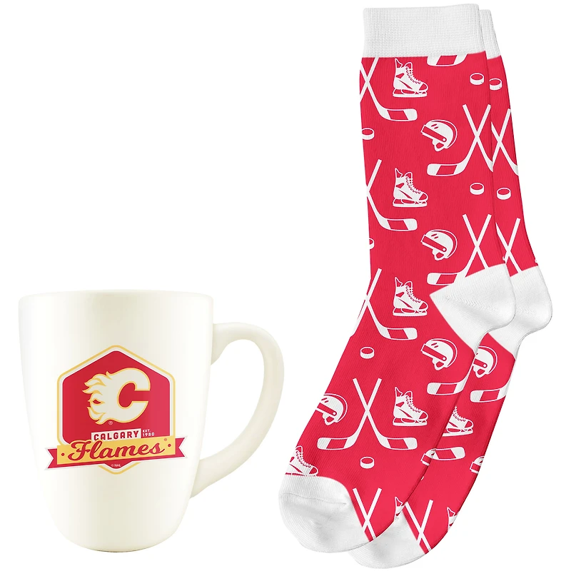 Le Sports Vault Calgary Flames 14 oz. Ensemble tasse et chaussettes rétro