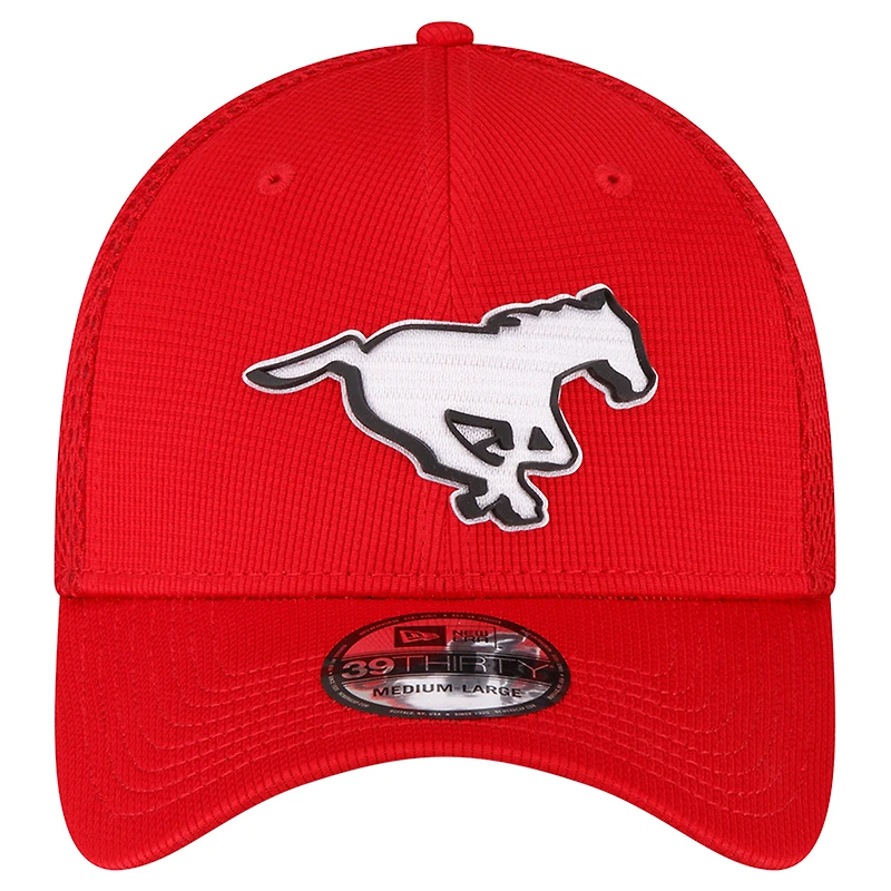 Men's New Era Red Calgary Stampeders Sideline 39THIRTY Flex Hat