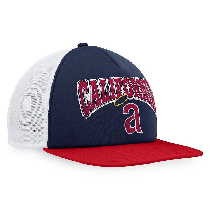 Casquette Snapback de camionneur en mousse sur le devant en mousse Fanatics pour hommes, bleu marine/rouge