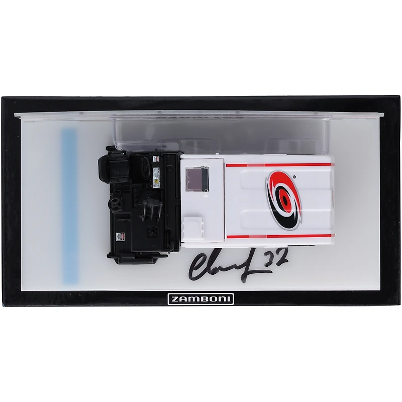 Zamboni moulée sous pression autographiée à l'échelle 1:43 par Andrei Svechnikov des Hurricanes de la Caroline