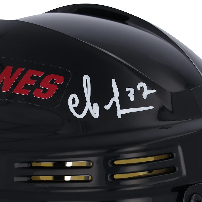 Casque mini noir autographié par Andrei Svechnikov des Hurricanes de la Caroline
