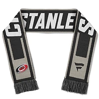 Écharpe de vestiaire des Hurricanes de la Caroline, champions de la Coupe Stanley 2026 (Fanatics)