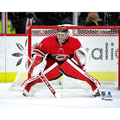 Photographie non signée de Frederik Andersen, défenseur du but des Hurricanes la Caroline