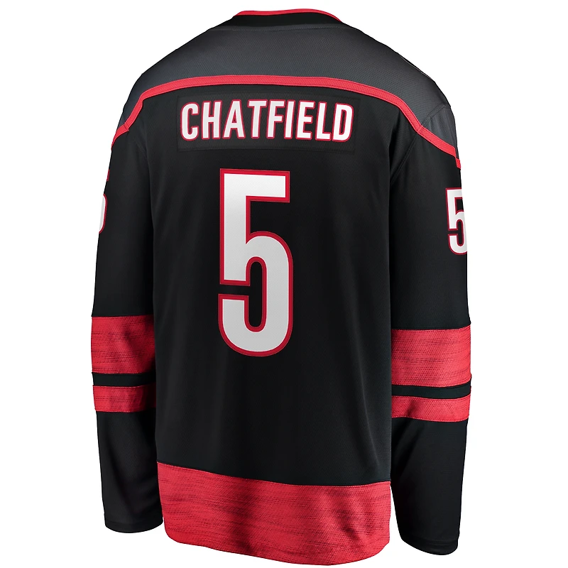 Fanatics pour hommes Jalen Chatfield noir Carolina Hurricanes Home Premier Breakaway Player Maillot