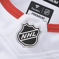 Maillot extérieur Premium blanc Carolina Hurricanes Fanatics Sebastian Aho pour homme