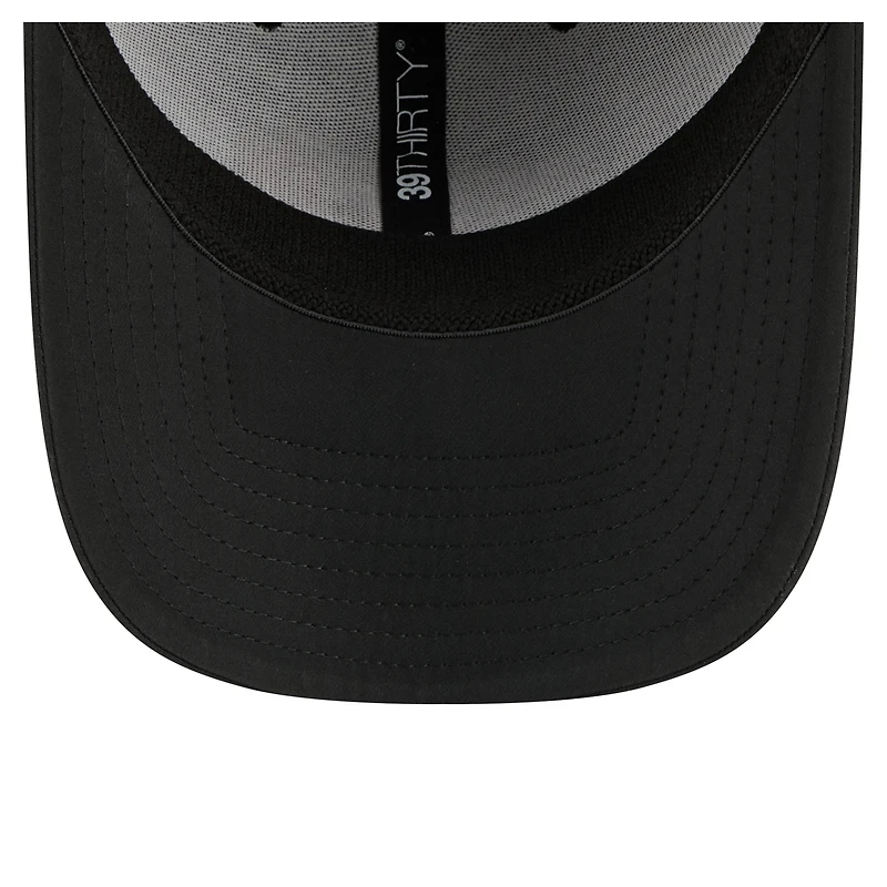 Casquette New Era Flex noire pour homme, logo des Hurricanes de la Caroline, modèle 39THIRTY.