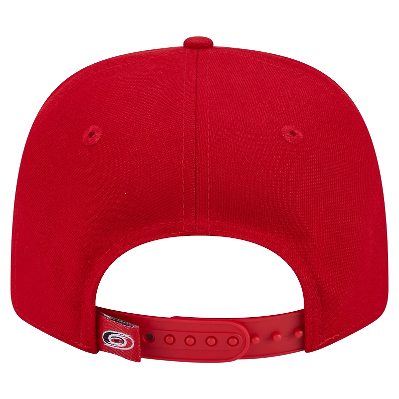 Casquette ajustable 9SEVENTY rouge New Era pour homme avec logo des Hurricanes de la Caroline