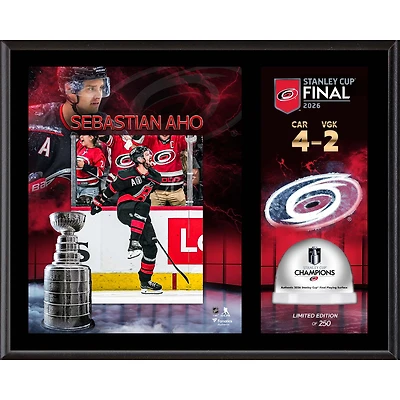 Plaque sublimée 12'' x 15'' avec un morceau de glace utilisé lors de la finale de la Coupe Stanley 2026 des Hurricanes de la Caroline (Sebastian Aho) - Édition limitée à 250 exemplaires