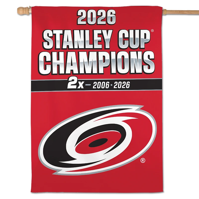 Bannière verticale double face WinCraft Hurricanes de la Caroline, champions de la Coupe Stanley 2026, 28 po x 40 po