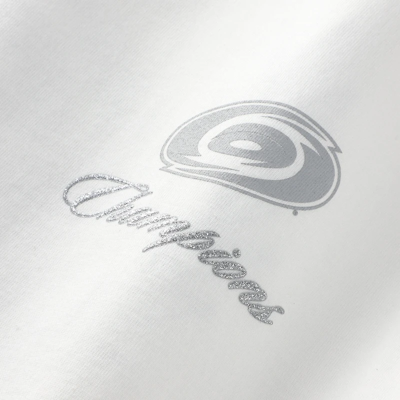Haut court blanc Fanatics pour femmes, Carolina Hurricanes, champions de la Coupe Stanley 2026, USA 250