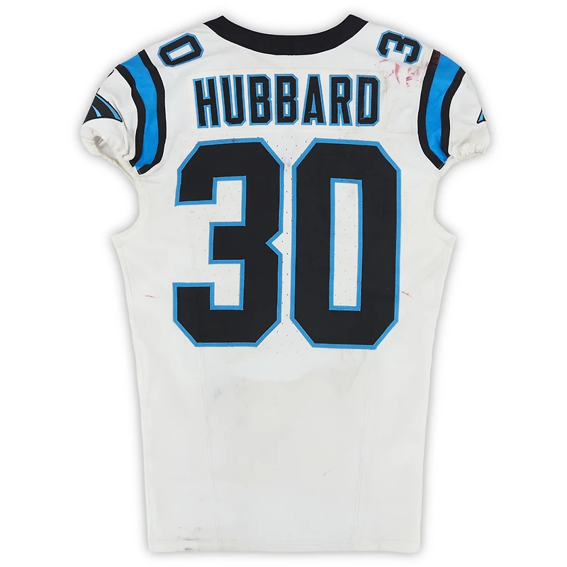 Maillot blanc Nike n° 30 porté par Chuba Hubbard (Carolina Panthers) lors du match contre les New England Patriots le 28 septembre 2025