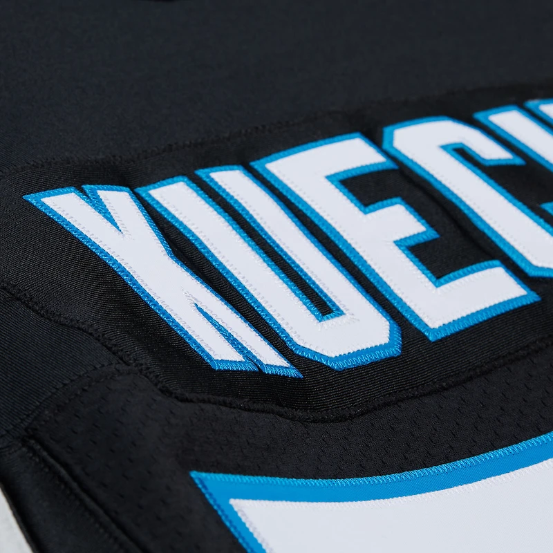 Maillot de joueur retraité authentique Mitchell & Ness Luke Kuechly noir des Carolina Panthers 2013