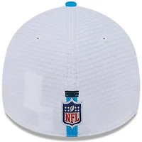 Casquette flexible 39THIRTY du camp d'entraînement NFL 2024 des Panthers de la Caroline New Era, blanc/bleu, pour hommes