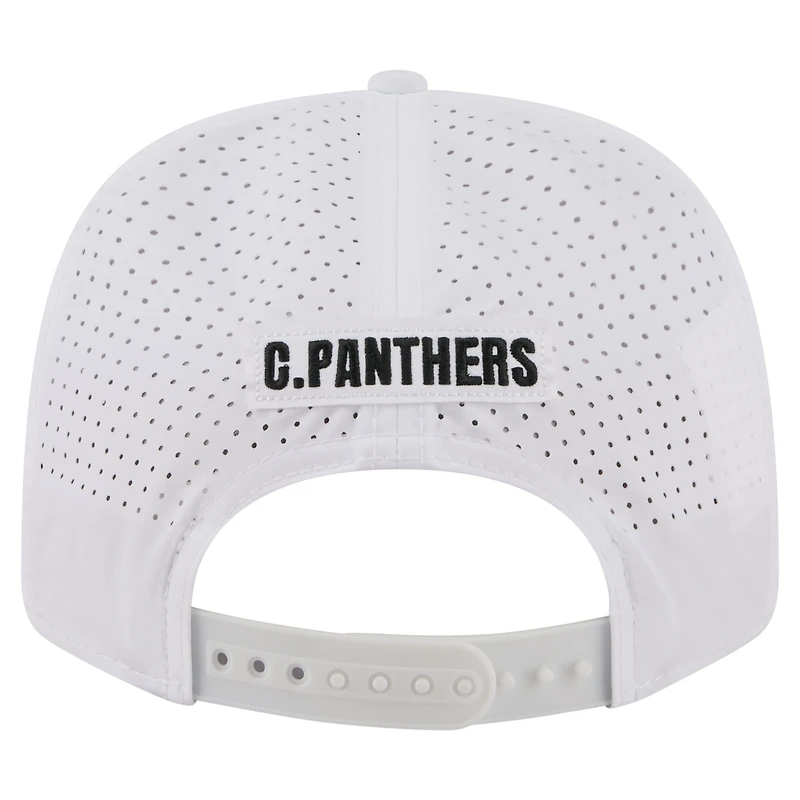 Casquette ajustable New Era blanche Carolina Panthers pour homme, modèle 9SEVENTY, avec plaque nominative.