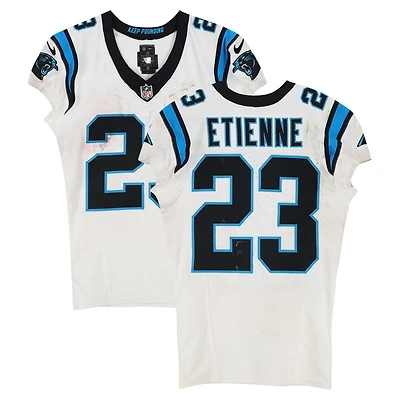 Maillot Nike blanc n° 23 de Trevor Etienne, utilisé lors du match des Carolina Panthers contre les Arizona Cardinals le 14 septembre 2025