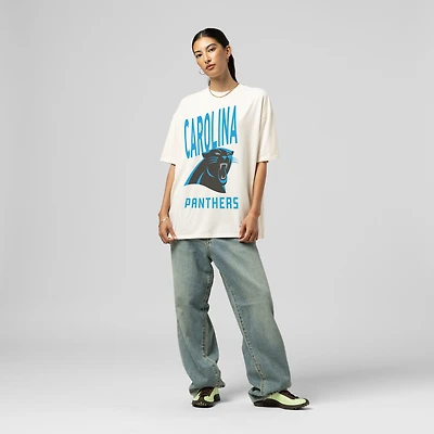 T-shirt boyfriend Mitchell & Ness crème pour femme, logo Carolina Panthers