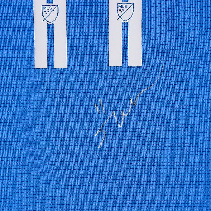 Maillot adidas bleu numéro 11 autographié par Jahkeele Marshall-Rutty du CF Montréal, saison 2024 de la MLS - Taille S