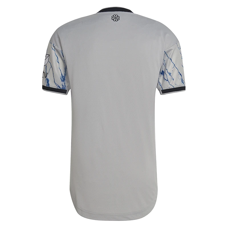 Maillot Authentique Secondaire CF Montréal 2023 adidas Gris pour Homme