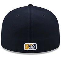 Casquette ajustée New Era 59FIFTY pour homme, blanche et marine, Charleston RiverDogs Marvel x Minor League