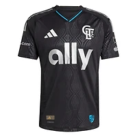 Maillot de joueur authentique noir Ashley Westwood Charlotte FC 2025 Fortress Kit pour homme adidas