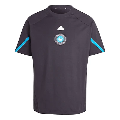 T-shirt adidas Charlotte FC 2024 Travel Raglan noir pour homme