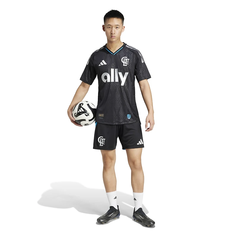 Short adidas noir pour homme Charlotte FC Away 2025 Fortress Kit Authentic