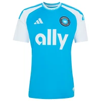 Maillot réplique adidas Wilfried Zaha bleu Charlotte FC 2026 Carolina pour homme : Crowns Up