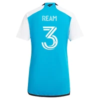 maillot de joueur réplique adidas Tim Ream Blue Charlotte FC 2024 The Carolina Kit pour femme : découvrez le