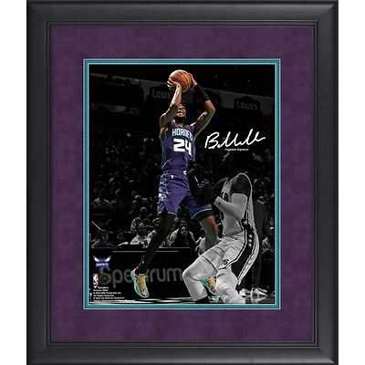 Brandon Miller Charlotte Hornets Fac-similé Signature Encadré 11" x 14 " Photographie Spotlight