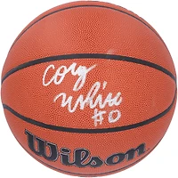 Ballon de basketball d'intérieur/extérieur Wilson Authentic Series autographié par Coby White des Charlotte Hornets