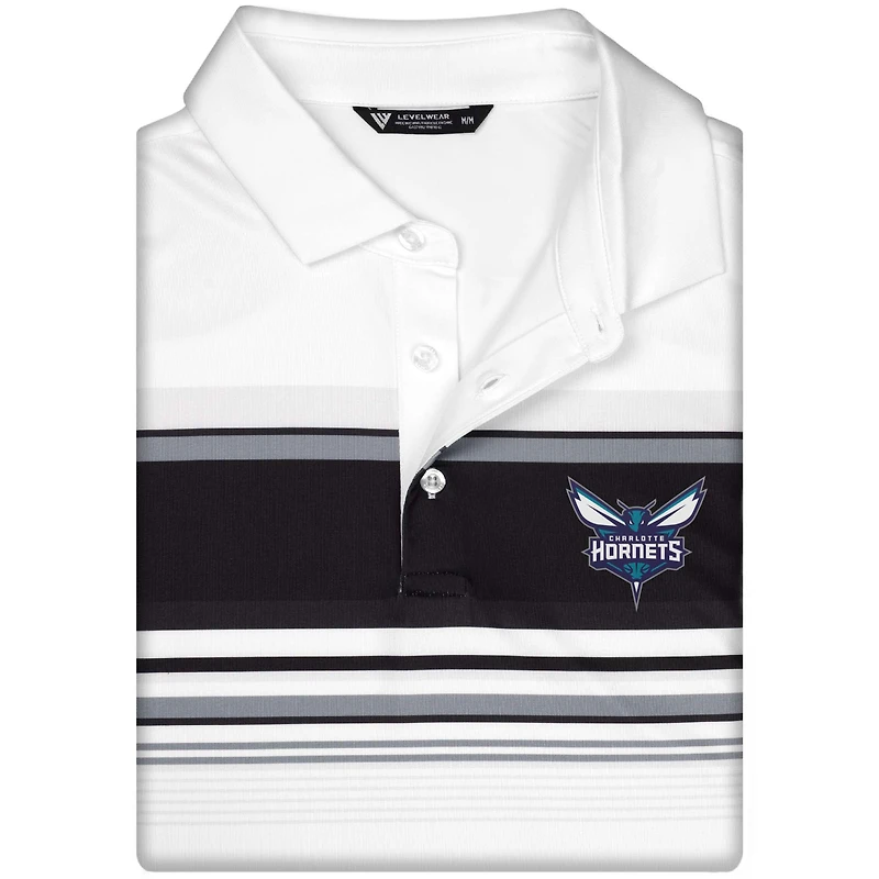 Polo blanc Onward des Charlotte Hornets pour homme Levelwear