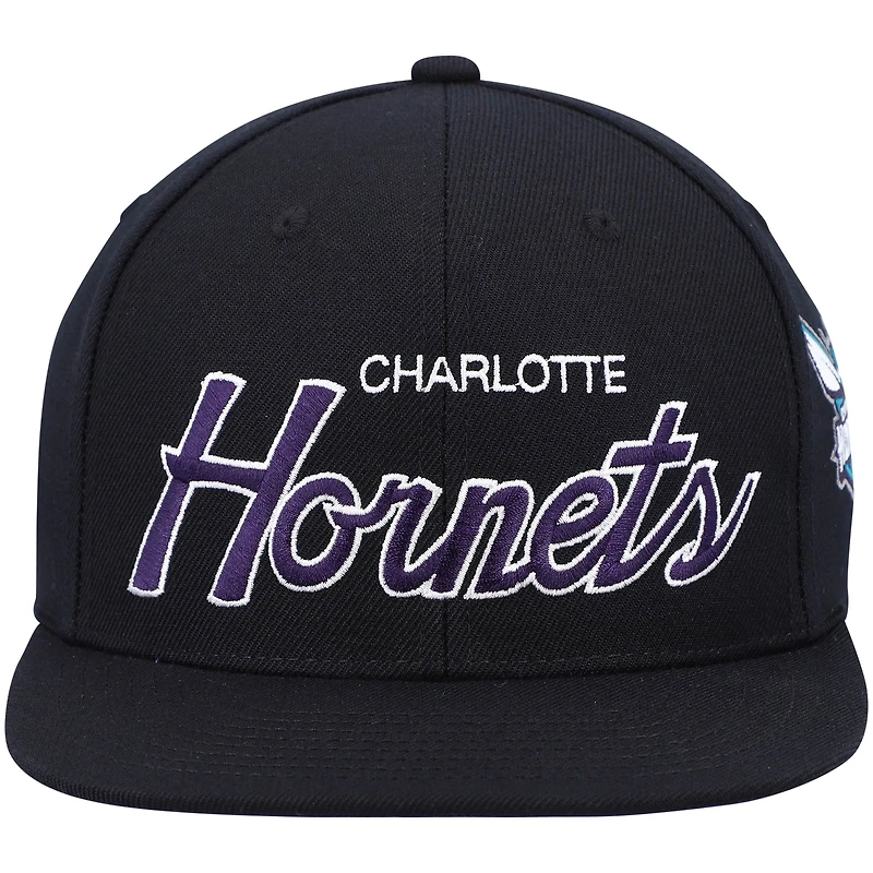 Casquette Snapback Charlotte Hornets Hardwood Classics Script 2.0 noire Mitchell & Ness pour hommes