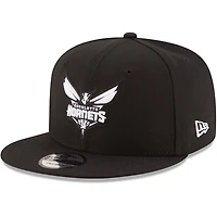 Casquette ajustable Snapback 9FIFTY avec logo noir et blanc Charlotte Hornets New Era pour homme