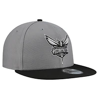 Men's New Era  Gray Charlotte Hornets Core Logo Storm Gray Two-Tone 9FIFTY Snapback Hat
