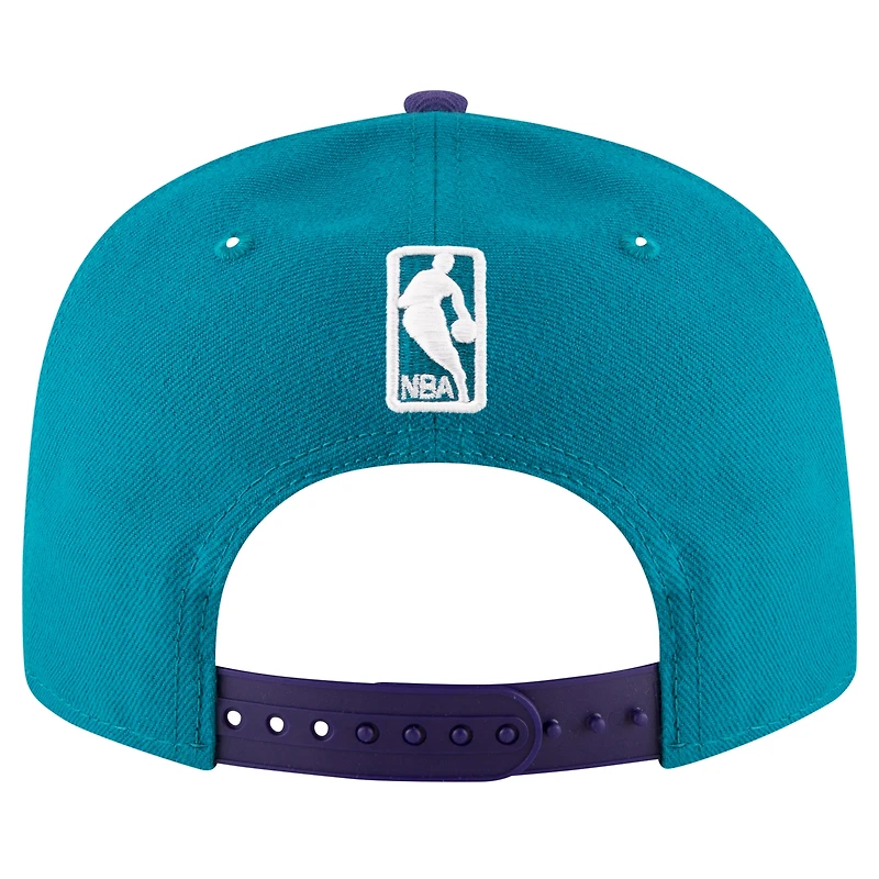 Casquette Snapback 9FIFTY Charlotte Hornets New Era pour hommes, bleu sarcelle/violet, couleur officielle de l'équipe, 2 tons