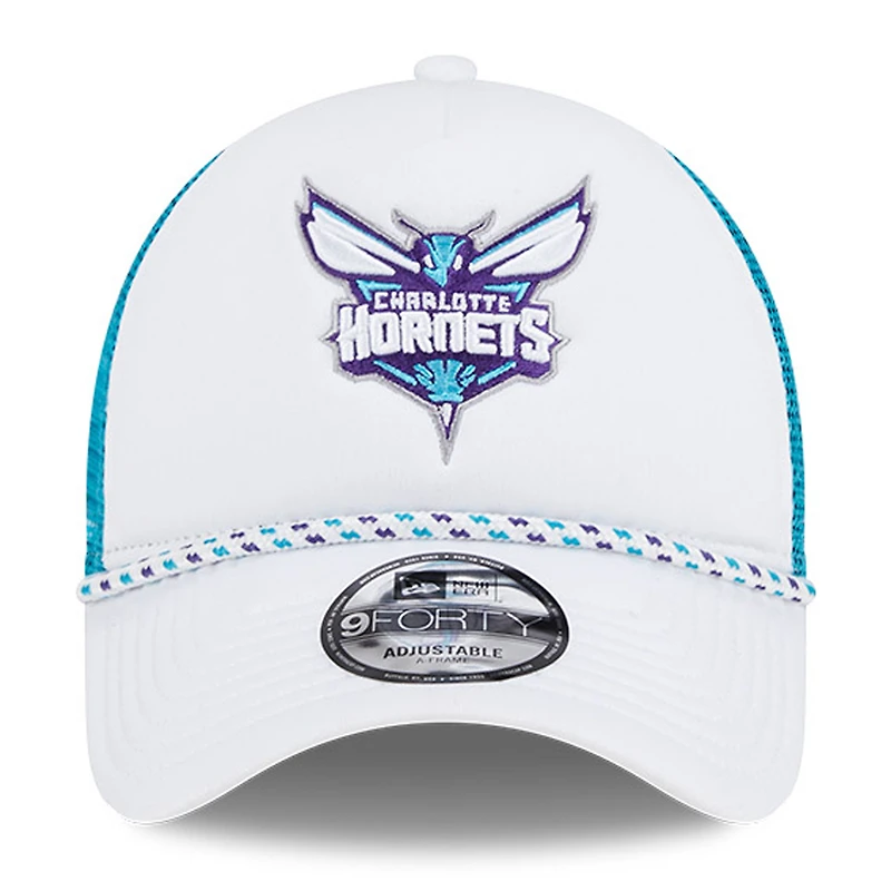 Men's New Era White/Teal Charlotte Hornets Court Sport Foam A-Frame 9FORTY Adjustable Trucker Hat