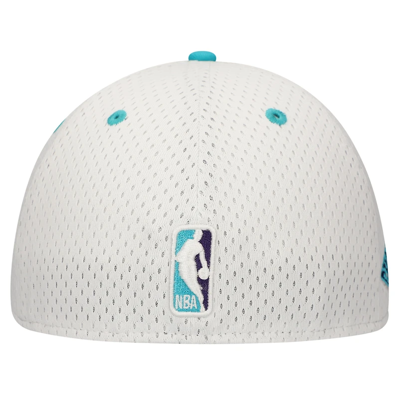Casquette ajustée 59FIFTY Charlotte Hornets Throwback 2Tone New Era pour hommes, blanc/bleu sarcelle