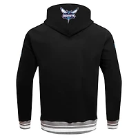 Sweat à capuche noir Pro Standard Charlotte Hornets Script Tail pour hommes