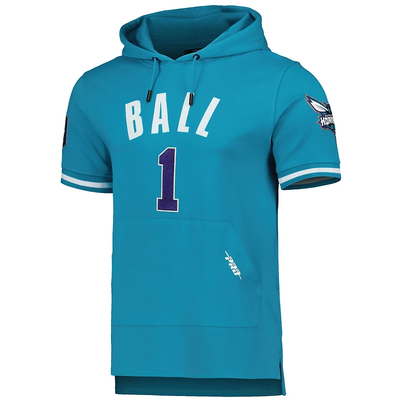 Sweat à capuche manches courtes Pro Standard LaMelo Ball bleu sarcelle Charlotte Hornets pour homme