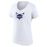 T-shirt à col en V blanc pour femme avec logo principal des Charlotte Hornets