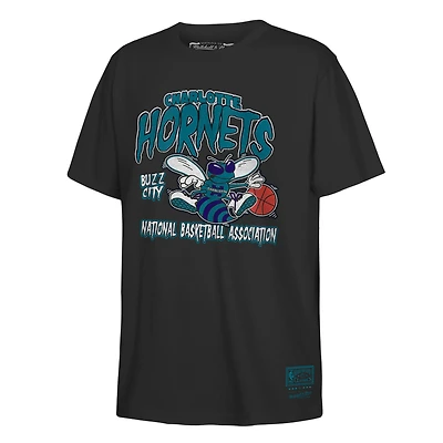 T-shirt rétro noir pour jeunes Mitchell & Ness avec inscription « Mascot des Charlotte Hornets »