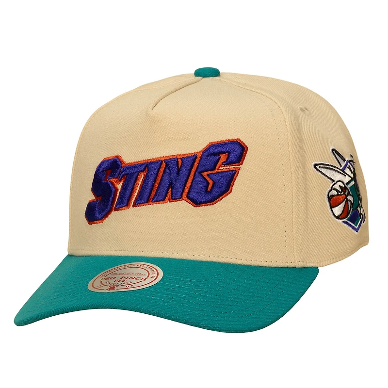 Casquette unisexe Mitchell & Ness kaki/turquoise Charlotte Sting Pro Pinch Snapback