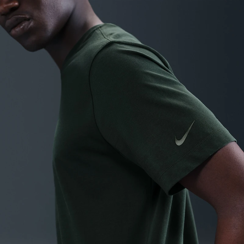 T-shirt Nike vert Chelsea Crest pour homme
