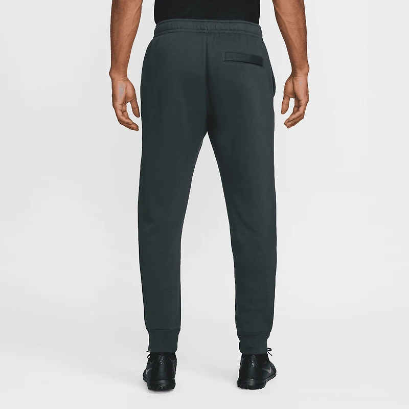 Pantalon de jogging Nike Chelsea Sportswear Club Fleece vert pour homme