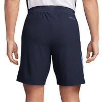 Short Nike bleu marine Chelsea 2024/25 Advance Strike pour homme